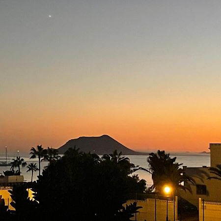 Alojamientos Playa Centro Corralejo 3 外观 照片